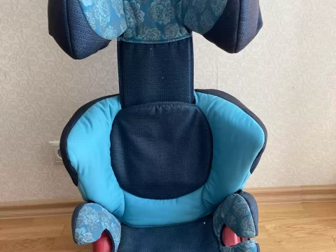 Rent Maxi-Cosi Rodi XR turvatool 15 – 36 kg photo 2