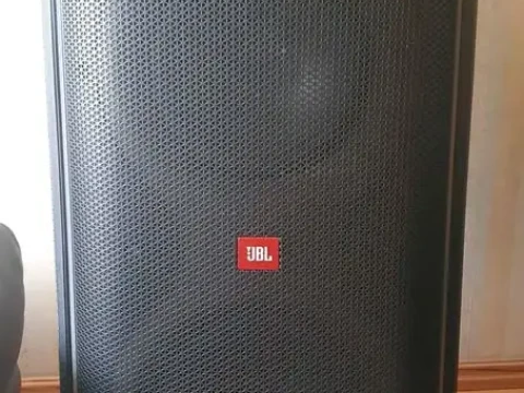 Арендовать JBL Partybox 710