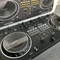 Rentida Pioneer DDJ-REV1 pisipilt 1